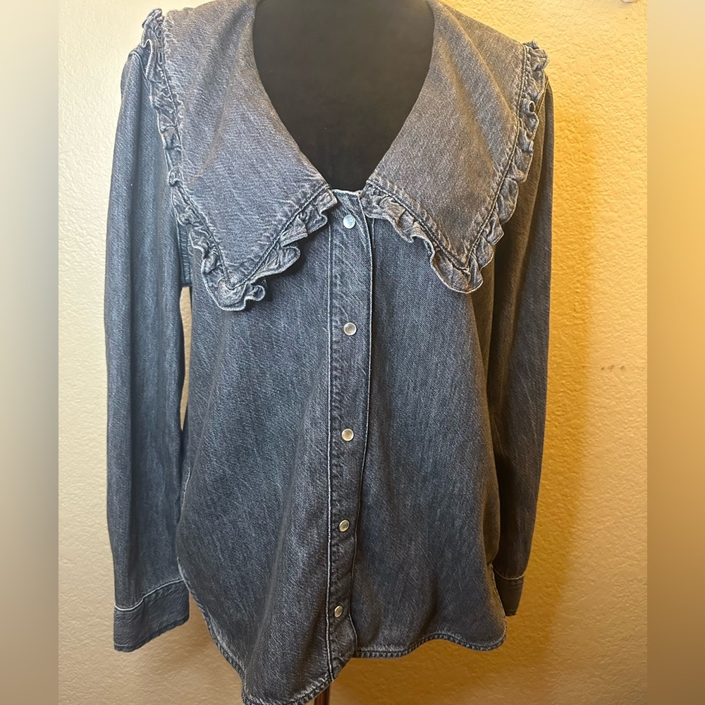 GANNI Grey Denim Deep V Oversize Collar Shirt Size 40